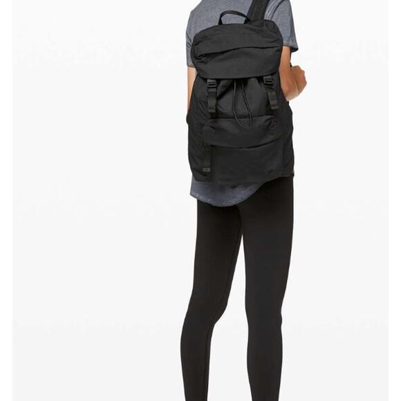lululemon backpack black NWOT - Picture 4 of 12